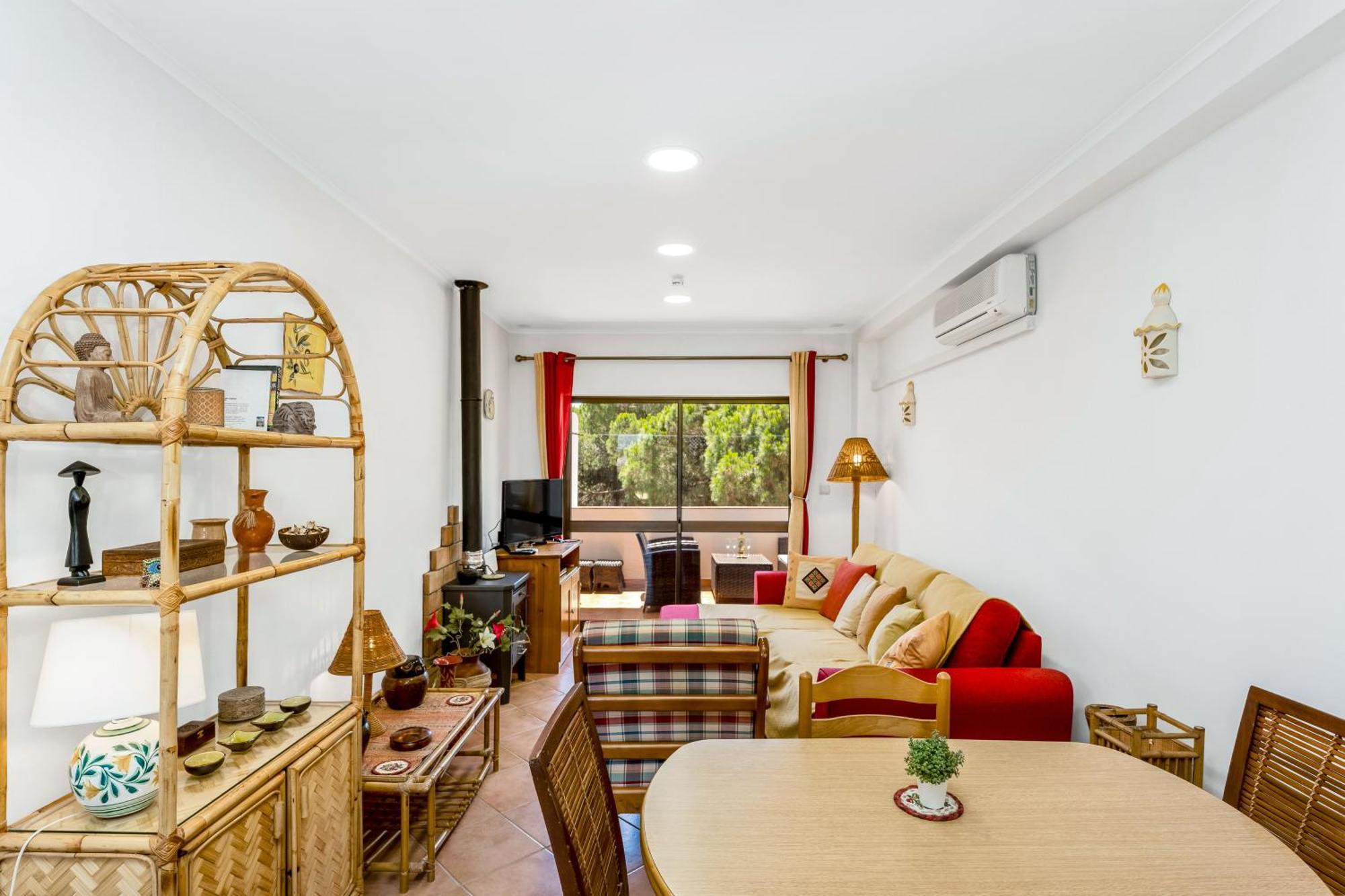 Pine Trees Penthouse Apartment Olhos de Agua  Exterior foto